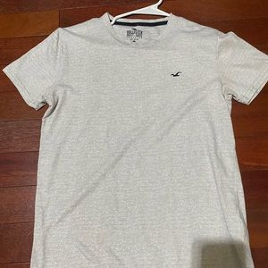 Grey Hollister shirt